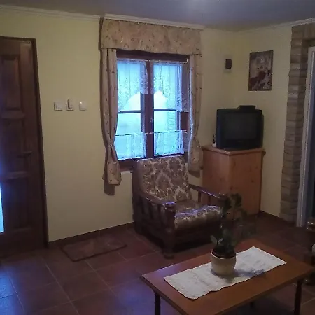 Appartement Moezsi Tolna