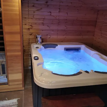 Apartamento Moezsi *